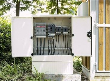 Eeljuhtmega sööturi sambad